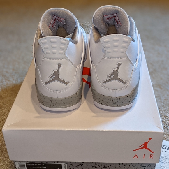 Jordan Retro 4 Tech White Oreo 9.5M w Receipt - Picture 2 of 6